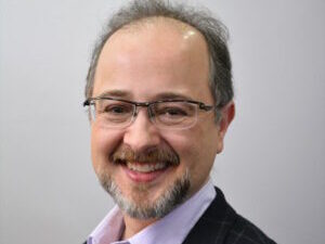 AnthonyHelm-Headshot-e1641971039920